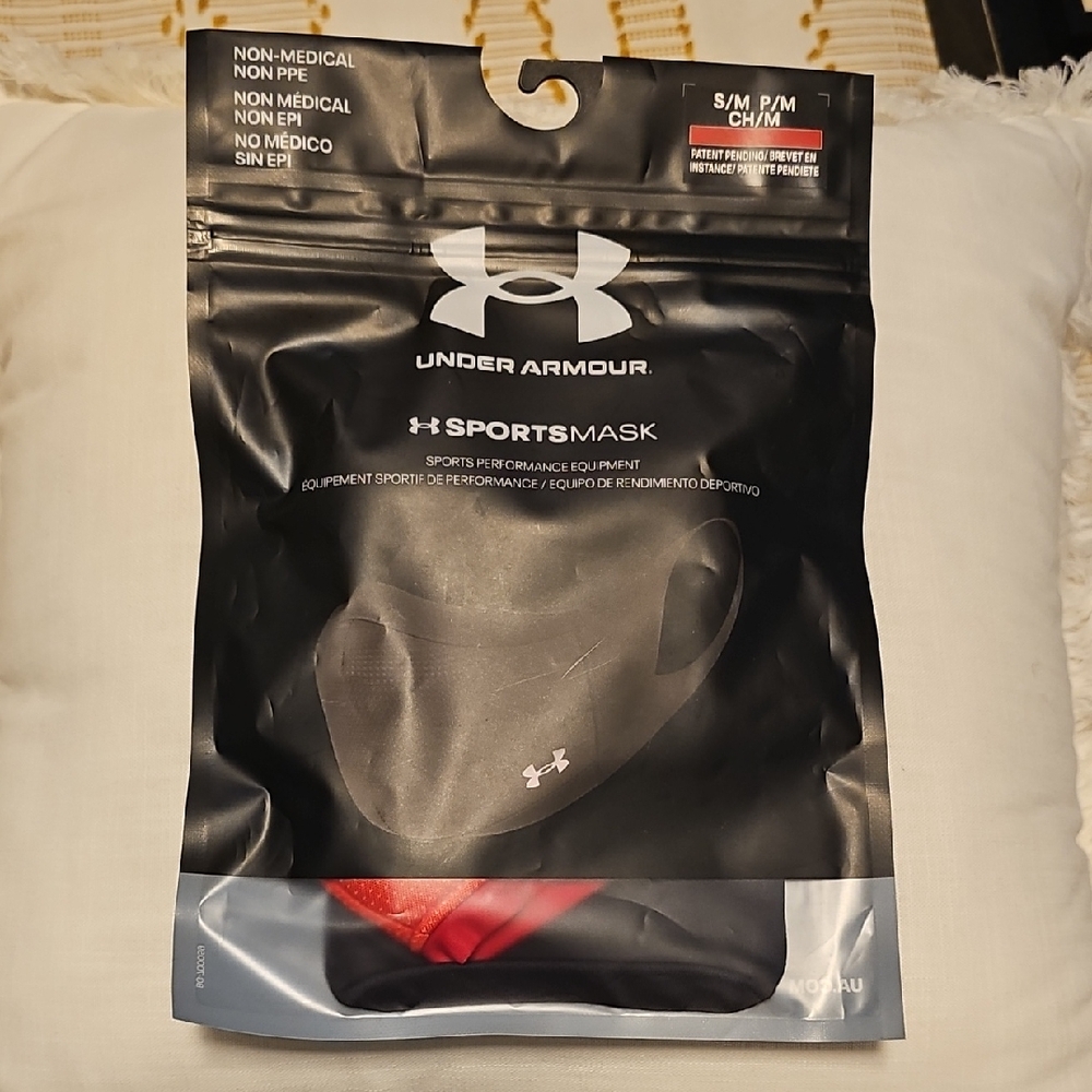 Under Armour Black and Red SportsMask